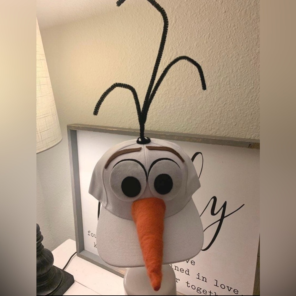 Olaf costume baseball hat
